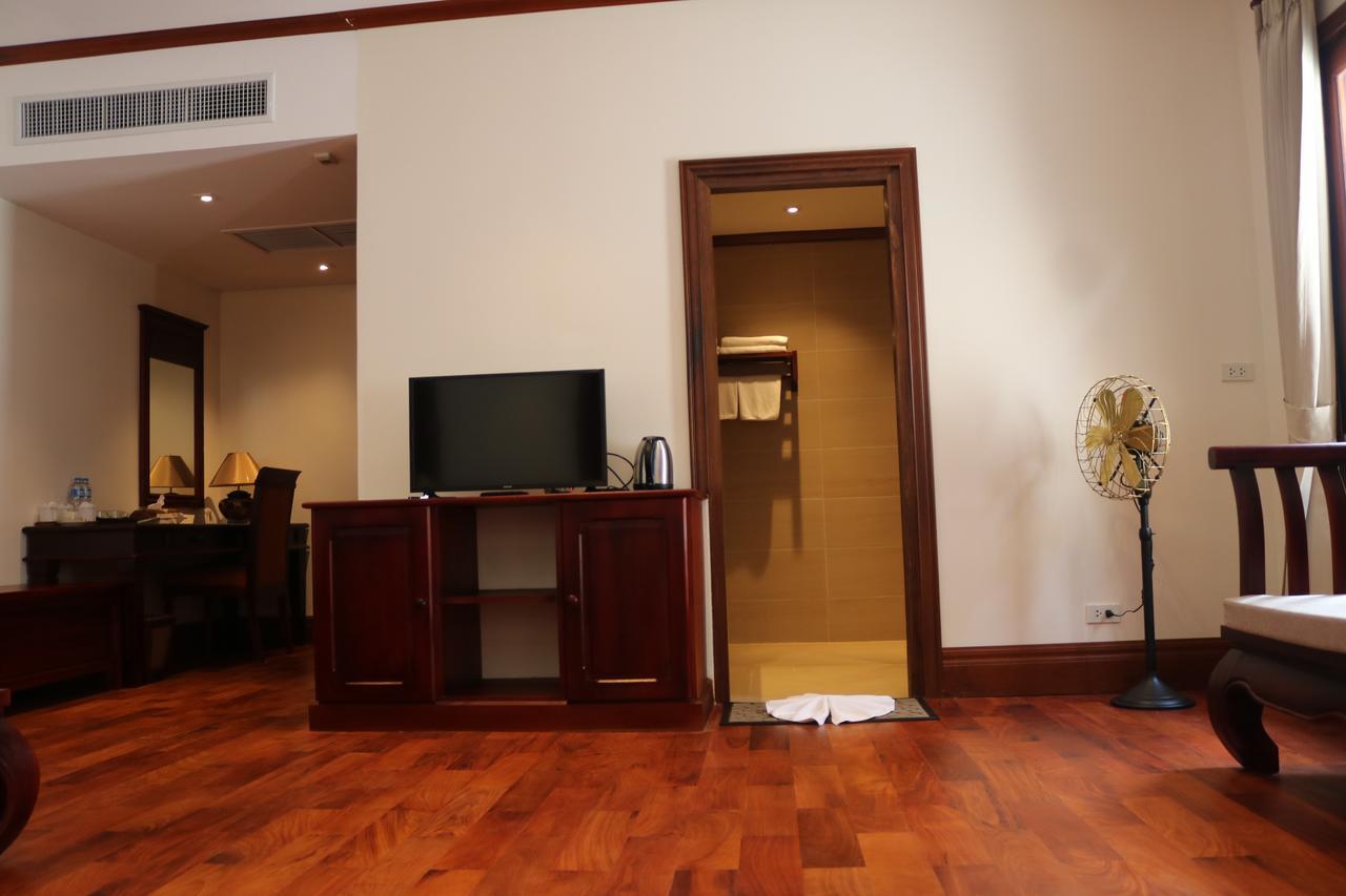 לואנג פרבאנג Houngvilai Hotel מראה חיצוני תמונה